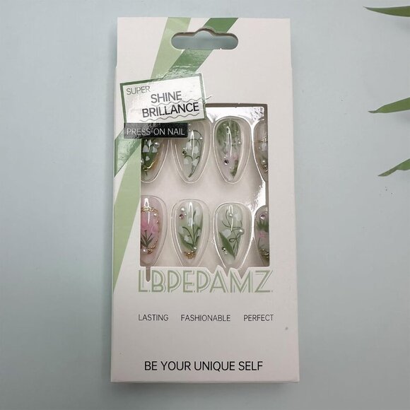 Green Press on Nails Medium Almond Fake Nails with 3D Pearl Rhinestones Designs - Picture 7 of 7